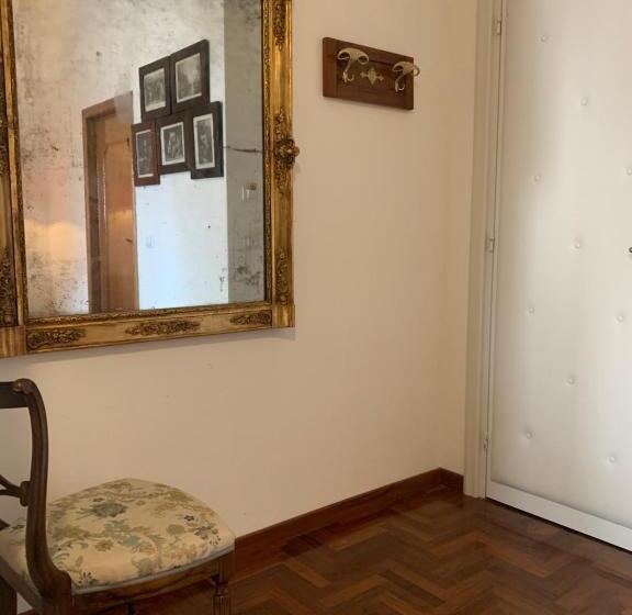 اتاق استاندارد با تخت بزرگ, La Casa Di Emanuella   Rooms & International Suites