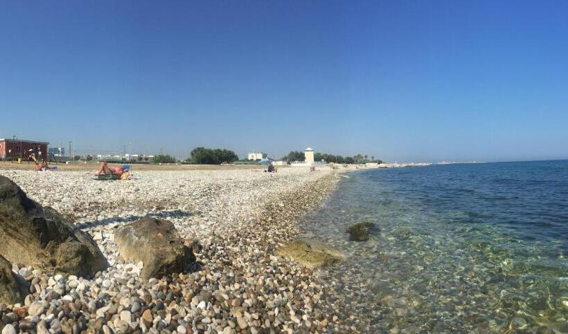 اتاق استاندارد با تخت بزرگ, La Casa Di Emanuella   Rooms & International Suites