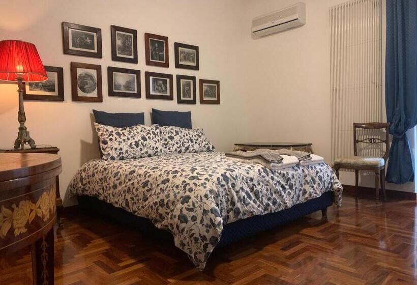 اتاق استاندارد با تخت بزرگ, La Casa Di Emanuella   Rooms & International Suites