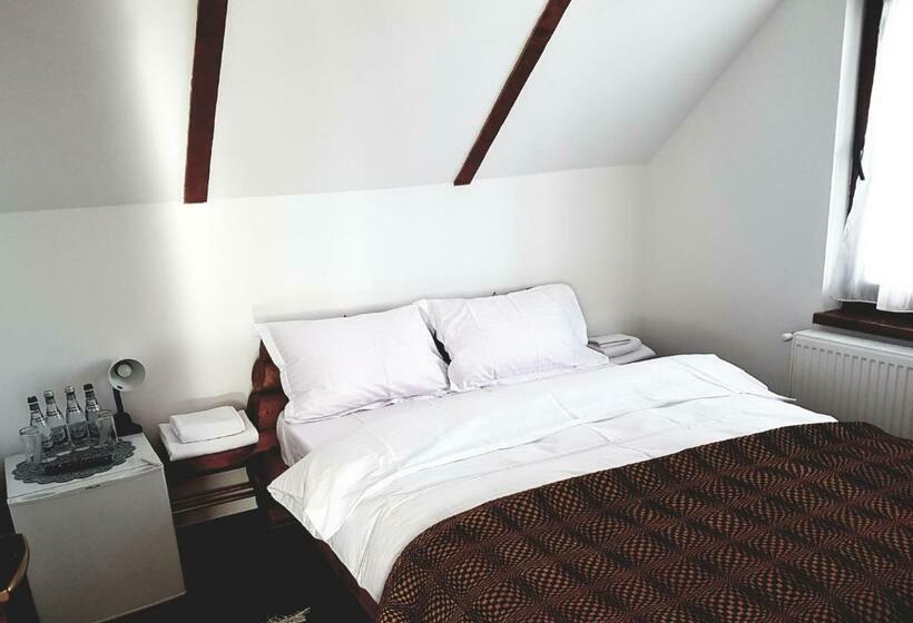 منزل غرفة نوم واحدة, La Casieru