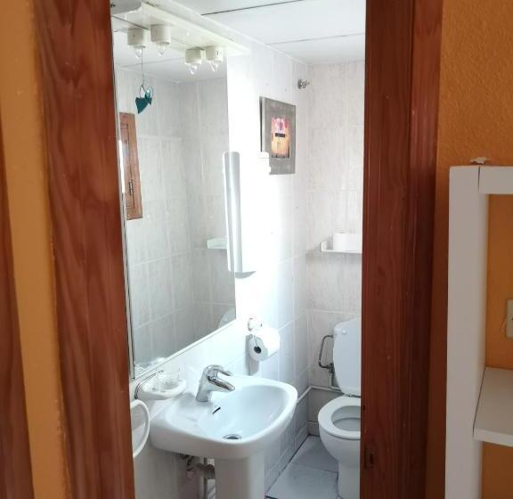 单人经济间, Tara Casa Rural