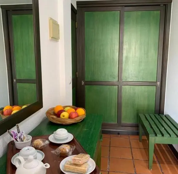 اتاق استاندارد, Vale Mar Guest