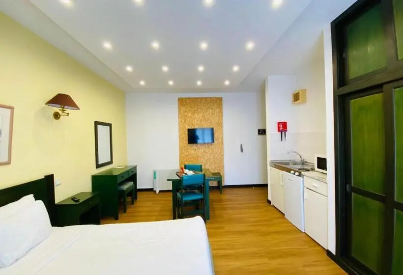 سوییت جونیور, Vale Mar Guest