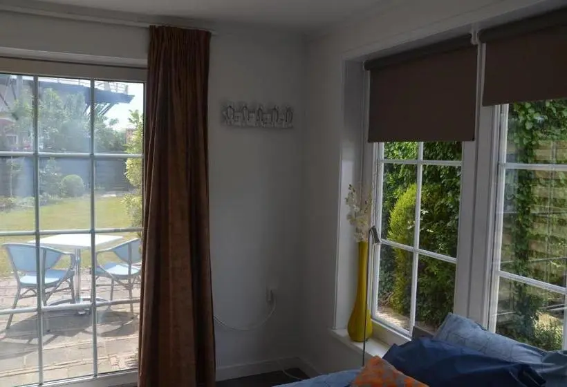 スタンダードルーム, B&b Onder De Molen