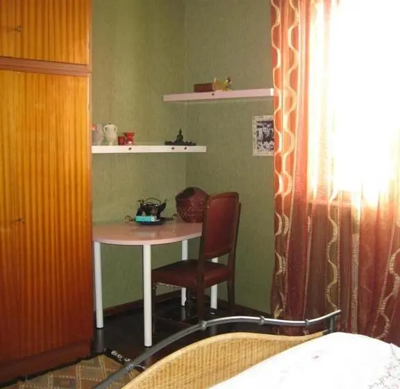 Standard Kolmen Hengen Huone, La Casa Dei Pini