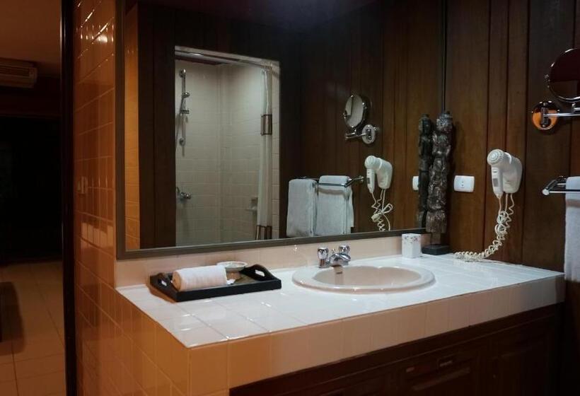 Quarto Superior Cama King, Leprive Resort
