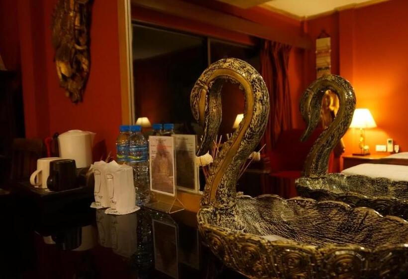 Номер Superior Кровать Кинг, Leprive Resort