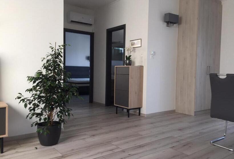 Апартаменты 2 Спальни, Jókai Apartman