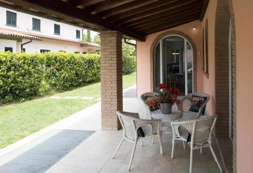 استودیو استاندارد با چشمانداز باغ, L  Aia Di Carinda R.t.a