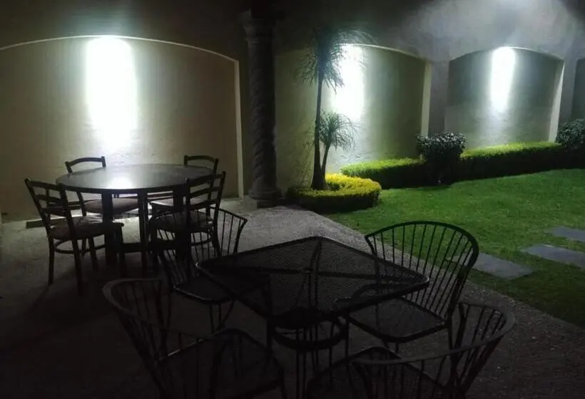 スタンダードトリプルルーム, Estancia Santa Fe
