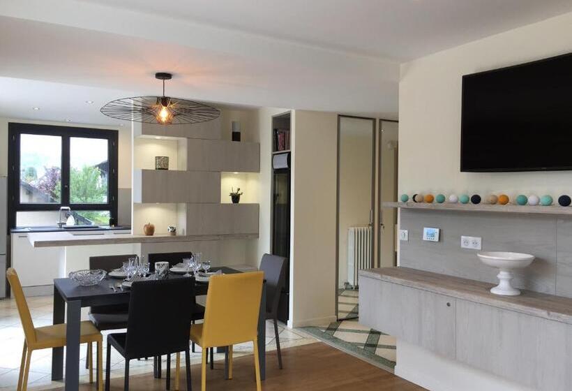 Номер Deluxe, La Porte Des Alpes Chambres D Hôtes