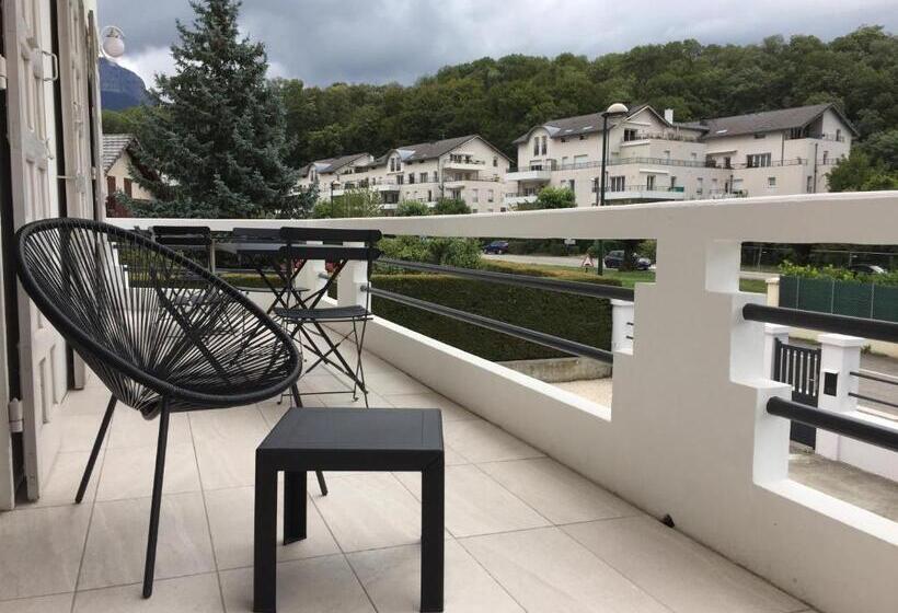 Номер Deluxe, La Porte Des Alpes Chambres D Hôtes