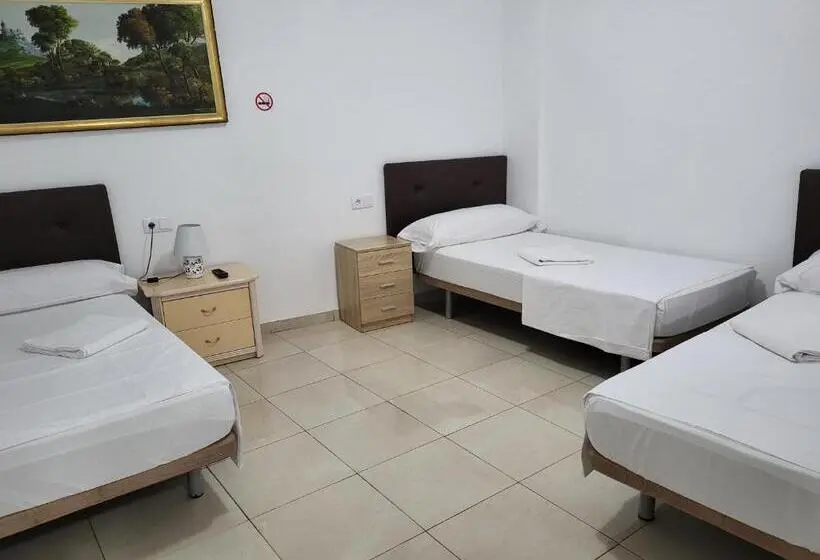 اتاق راحتی سه تخته, Pension Mexico