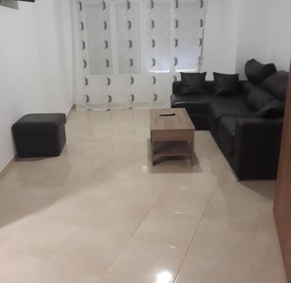 اتاق خانوادگی, Pension Mexico