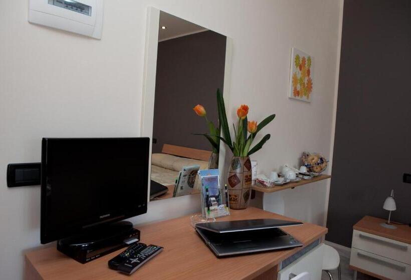 Номер Deluxe Вид на Бассейн, Mauro Home Bed And Relax