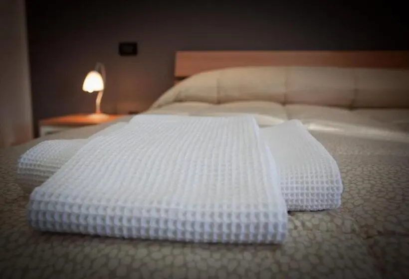 スタンダードルーム, Mauro Home Bed And Relax
