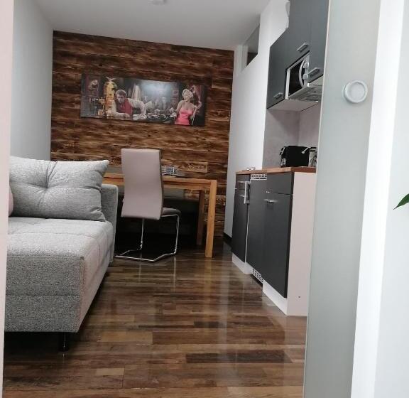 침실 1개 아파트, Cafe Pension Rafaela