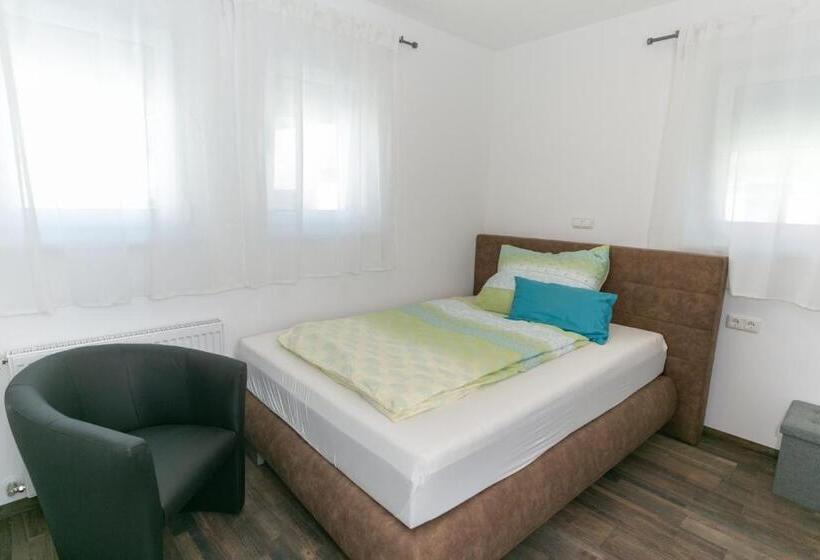 싱글 디럭스 룸, Cafe Pension Rafaela