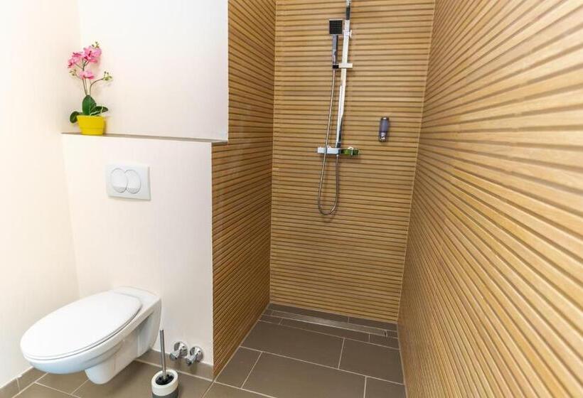 싱글 디럭스 룸, Cafe Pension Rafaela