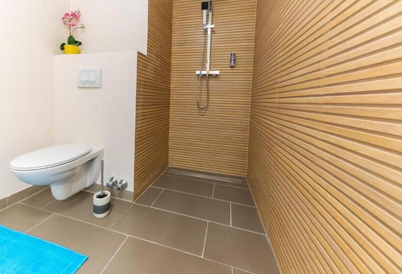 싱글 디럭스 룸, Cafe Pension Rafaela