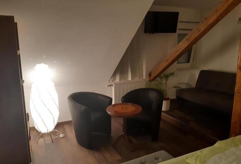 패밀리 룸, Cafe Pension Rafaela