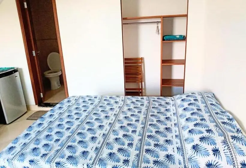 اتاق خانوادگی, Casa Do Francês Na Praia