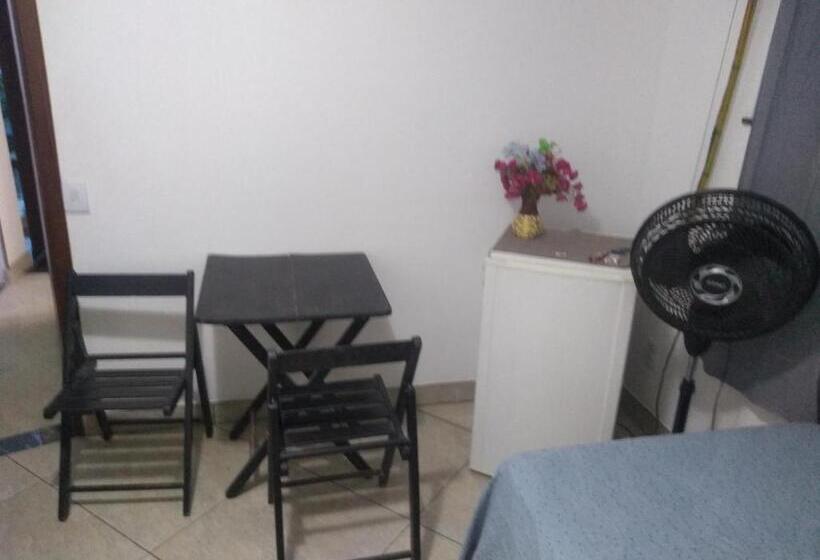 이코노미 트리플 룸, Casa Do Francês Na Praia