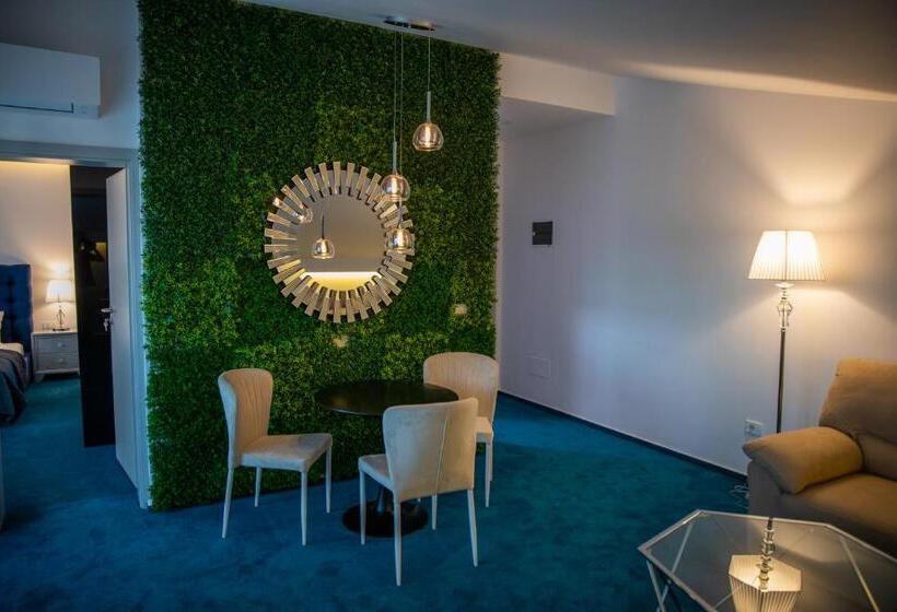 Suite with Terrace, Complex Noblesse