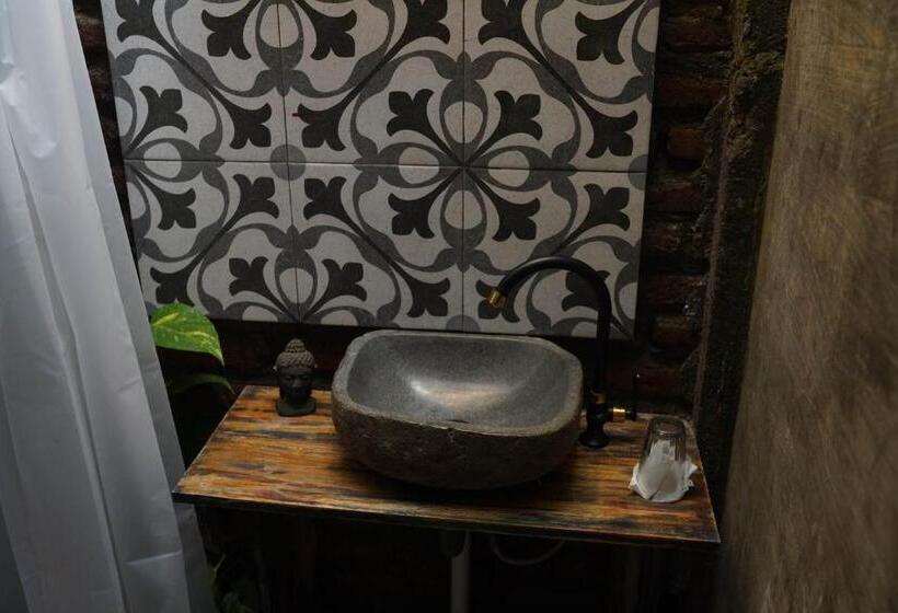 Quarto Estandar, Happy House Bnb Bromo Backpacker