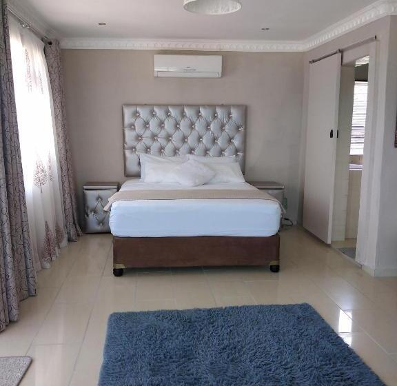 חדר דלוקס, La Saville Bnb