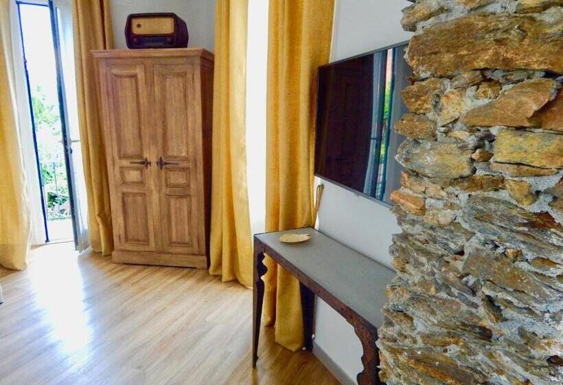 가든 전망 주니어 스위트, Le Giüe