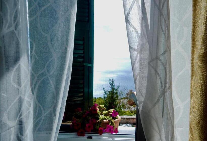 가든 전망 주니어 스위트, Le Giüe