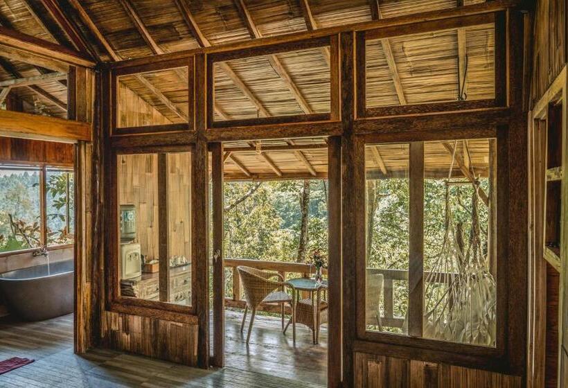 バルコニー付きジュニアスイート, Gumi Ayu Ecostay