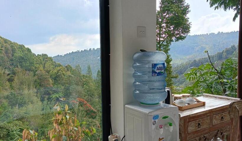 スタンダードスタジオ, Gumi Ayu Ecostay