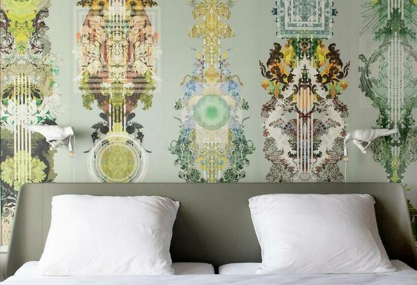 اتاق سوپریور با تخت بزرگ, The Greenhouse