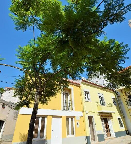 ルームシェアのワンベッド, Rooms Dp Setúbal