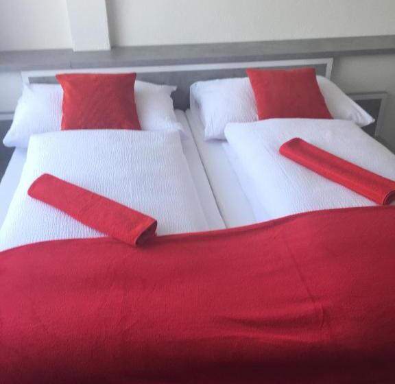 غرفة قياسية, Garni Hotel 31