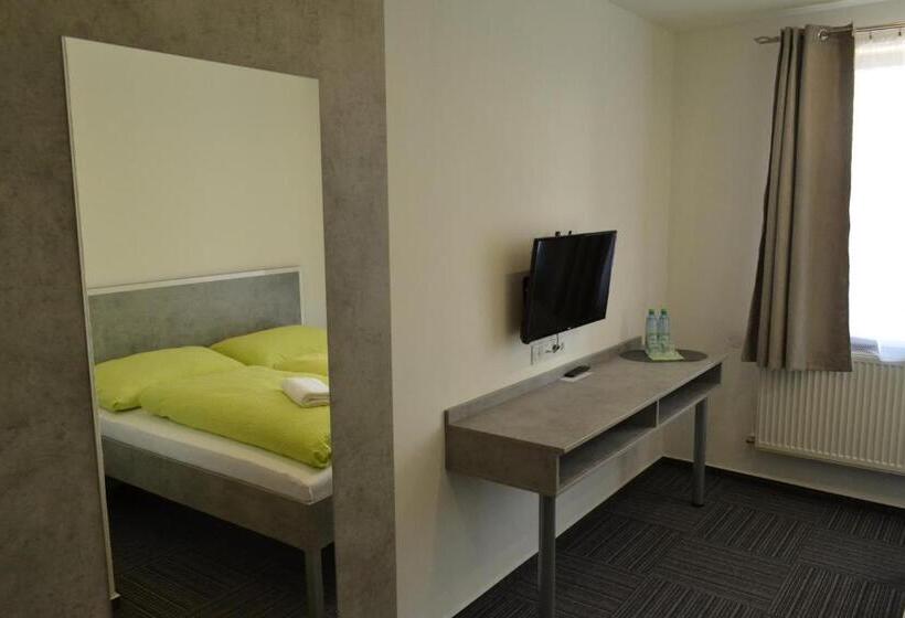 غرفة قياسية, Garni Hotel 31