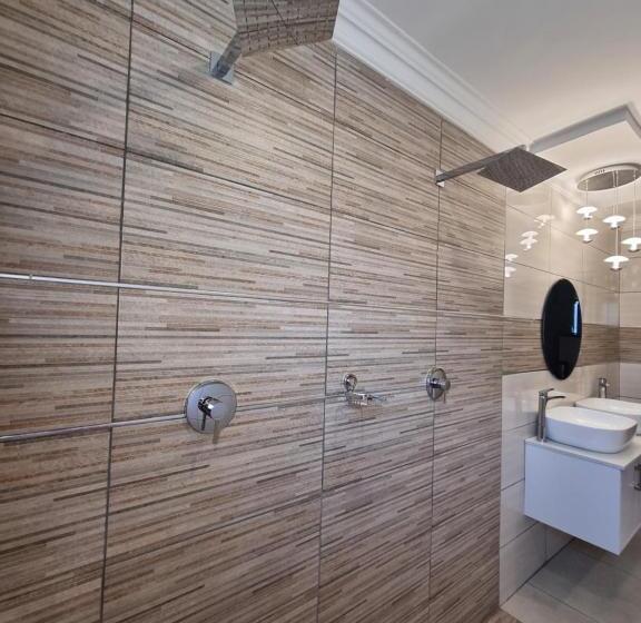 חדר סופריור עם מיטת קינג, Botle Ba Afrika Lodge