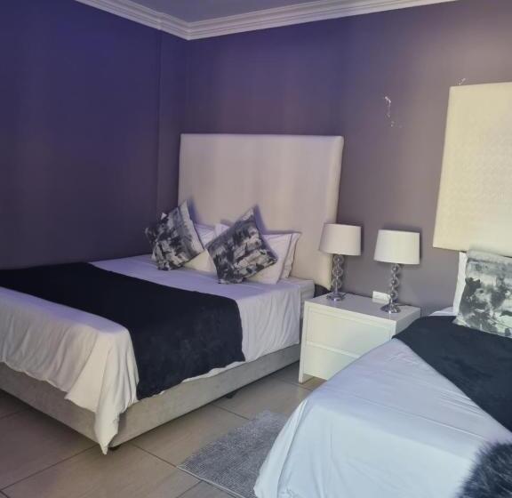 חדר סופריור עם מיטת קינג, Botle Ba Afrika Lodge