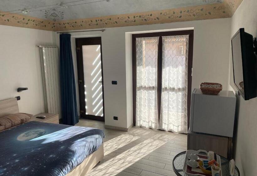 带阳台的豪华间, Camera Con Vista Castello