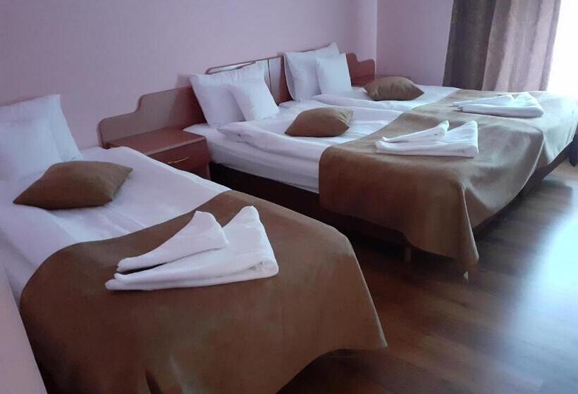 スタンダードトリプルルーム, Casa Leucian