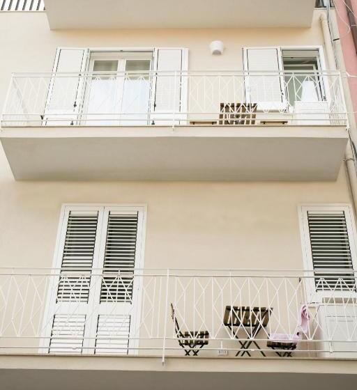 スタンダードルーム, Ludovica Home