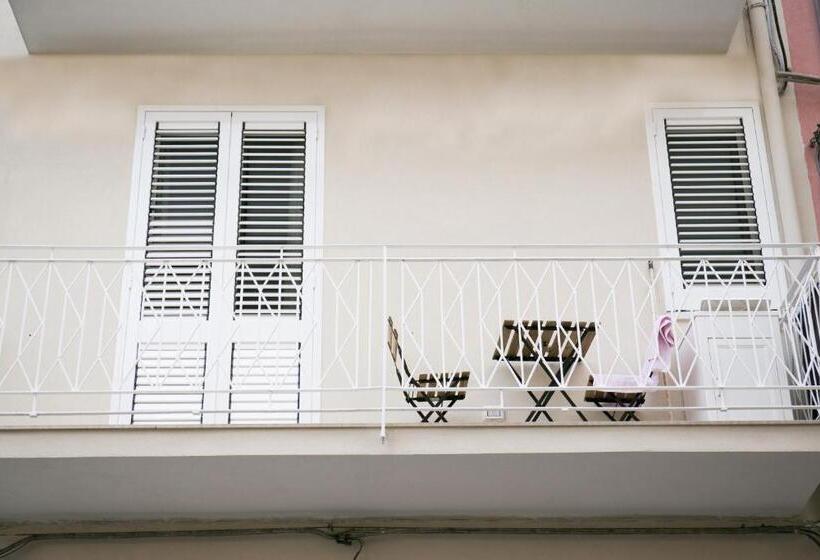 スタンダードルーム, Ludovica Home