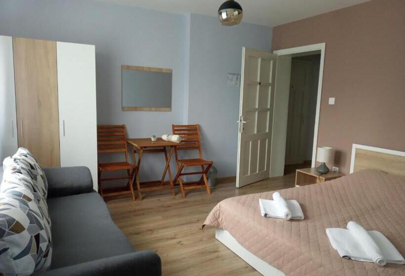 חדר קומפורט לשלושה, Simada Green Guest House