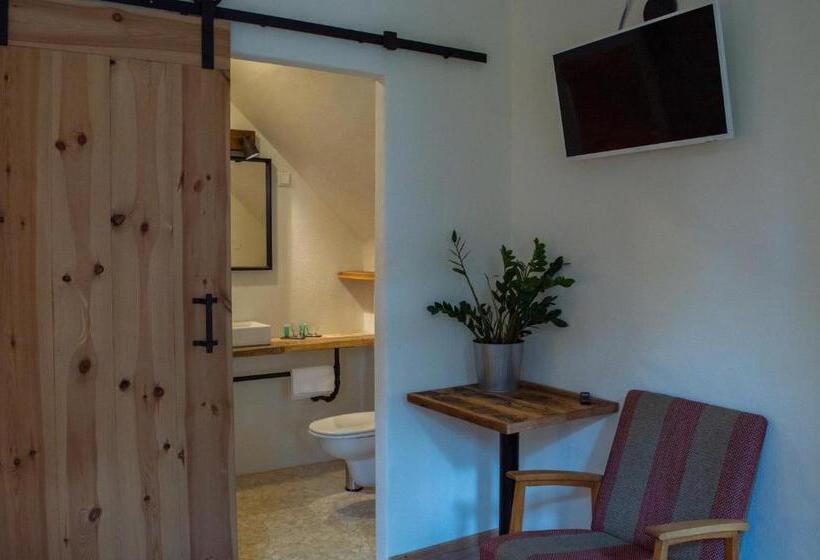 اتاق استاندارد, Taevas Külalistemaja