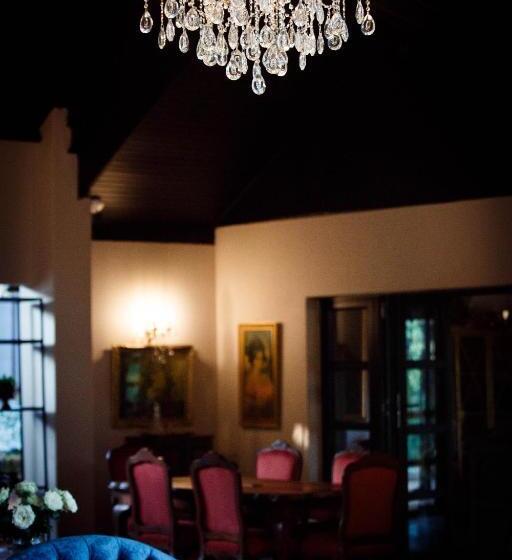 스위트, The Bohemian Guesthouse