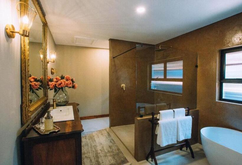 스탠다드 룸 킹사이즈 침대, The Bohemian Guesthouse