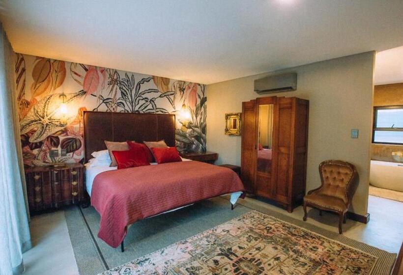 Номер Deluxe, The Bohemian Guesthouse