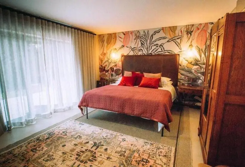 اتاق لوکس, The Bohemian Guesthouse